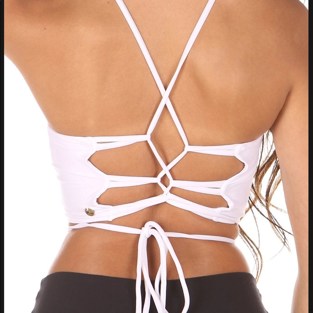Mika Yoga Viento Crop Top